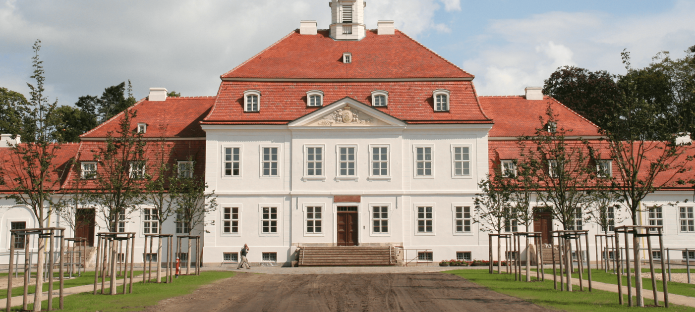 Landstallmeisterhaus am Graf-Lehndorff-Institut für Pferdewissenschaften
